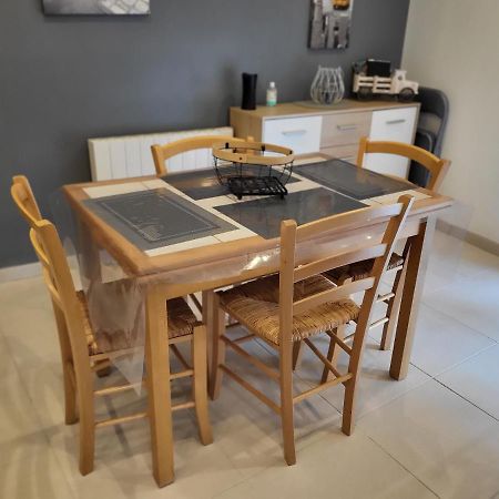 Petite Maison En Pierre Au Coeur Du Perigord Noir Salignac Eyvigues 外观 照片