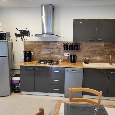 Petite Maison En Pierre Au Coeur Du Perigord Noir Salignac Eyvigues 外观 照片