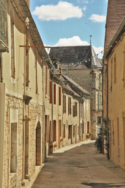 Petite Maison En Pierre Au Coeur Du Perigord Noir Salignac Eyvigues 外观 照片
