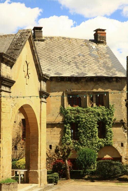 Petite Maison En Pierre Au Coeur Du Perigord Noir Salignac Eyvigues 外观 照片