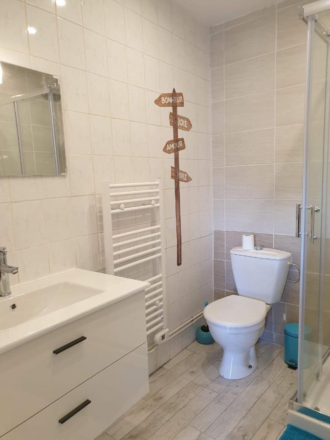 Petite Maison En Pierre Au Coeur Du Perigord Noir Salignac Eyvigues 外观 照片