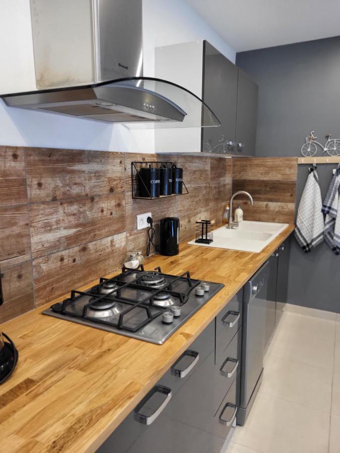 Petite Maison En Pierre Au Coeur Du Perigord Noir Salignac Eyvigues 外观 照片